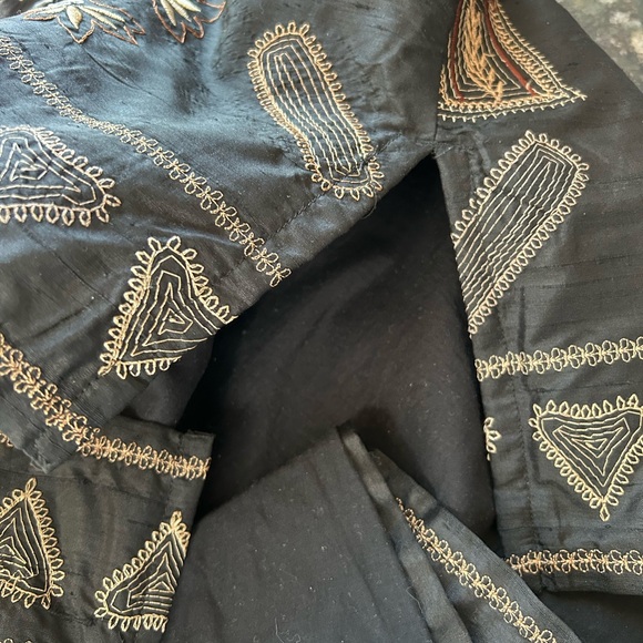 Vintage Chicos 100% Silk Fully Embroidered Jacket. Size 2. 80’s. Golden Girls. - Picture 13 of 13